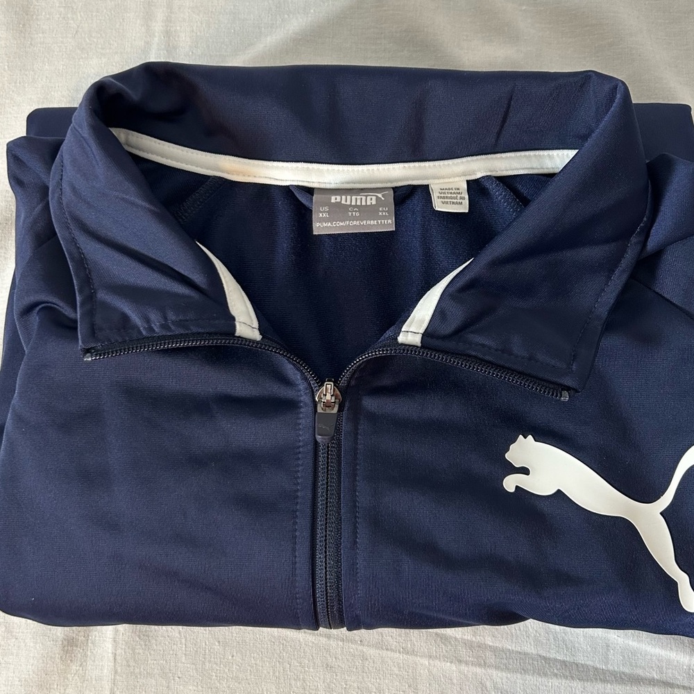 Puma Men’s blue track sports jacket. Size XXL